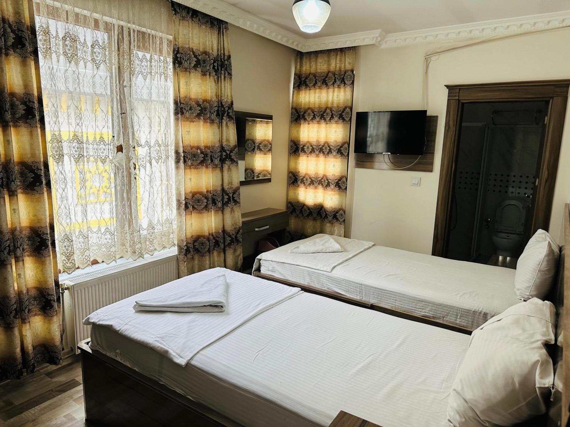 Toprak Hotel Van Exterior photo